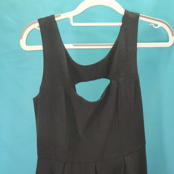 Black Sleeveless Dress With Lace Hem & Bow Back Design By Pink Owl Size S - Picture 11 of 15